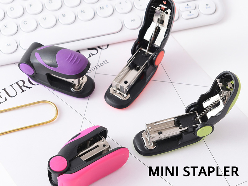 อะไรทำให้ Mini Stapler เป็นเครื่องมือที่สะดวกที่สุดสำหรับการใช้งานทุกวัน
